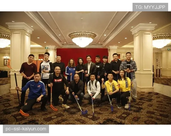 国际冰联“冰球大使”项目走进非洲，在肯尼亚推广旱地冰球